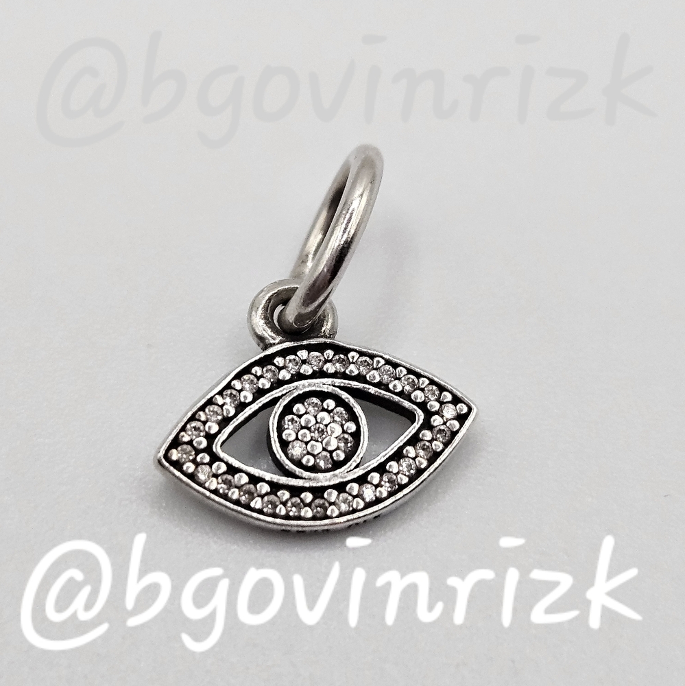 PANDORA watchful eye charm